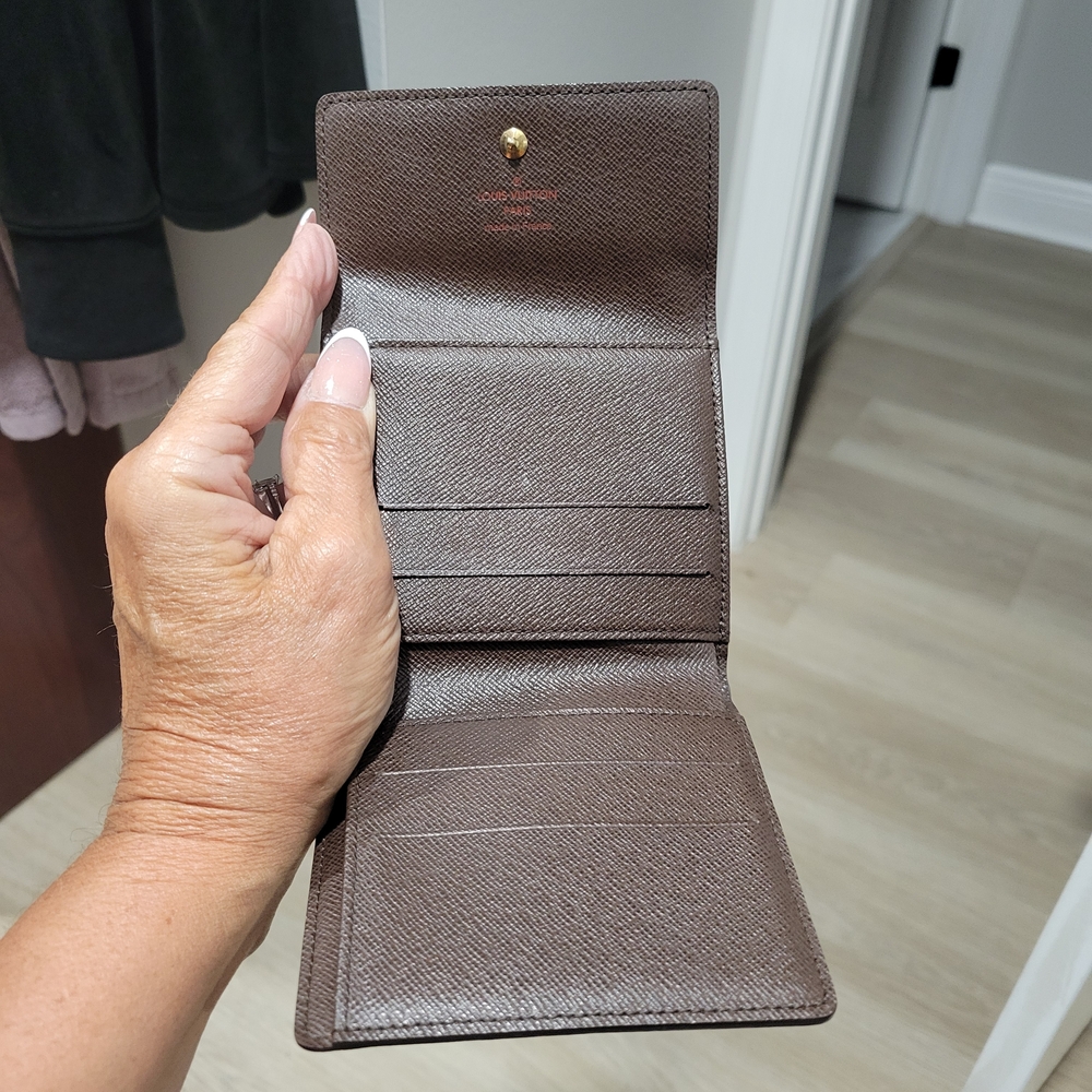 Louis Vuitton Brown Checkered Compact Wallet - Picture 4 of 9